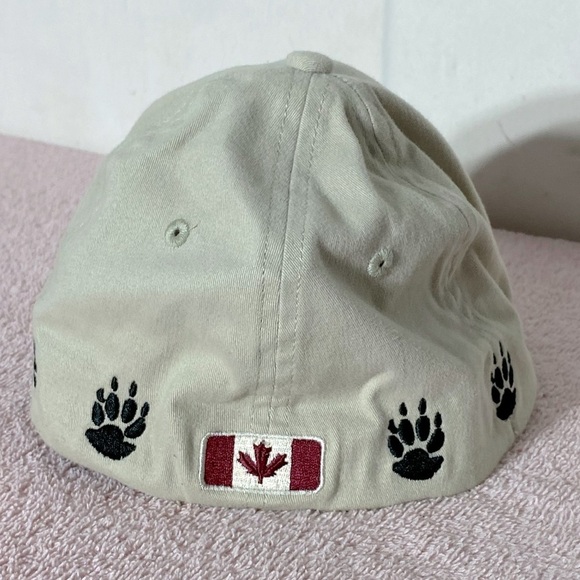 Beige Fort Smith N.W.T Wolf Paw Prints Hat Adult - Picture 5 of 9